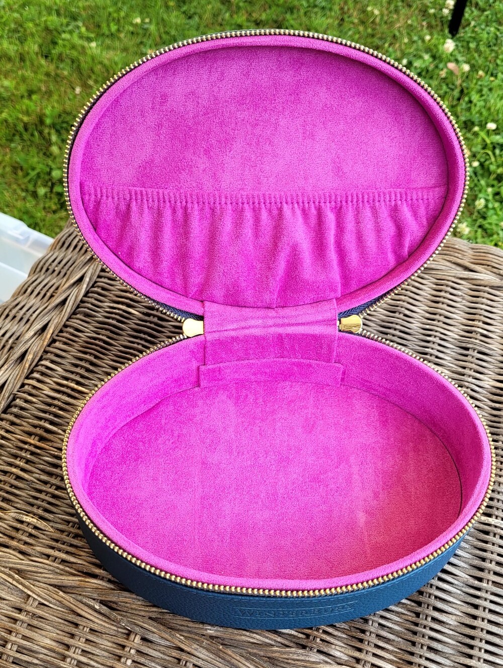 Winterbury Leather Makeup Case - Picture 3 of 3